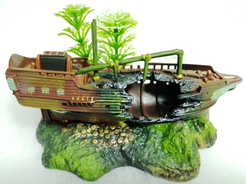 ADORNO ACUARIO BARCO CON TESORO